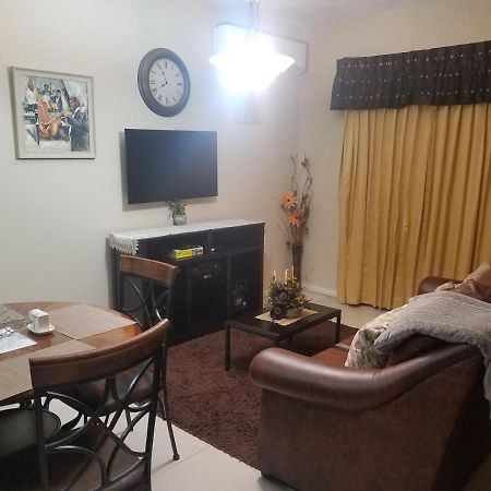 Merrivale Suite Kingston Eksteriør billede