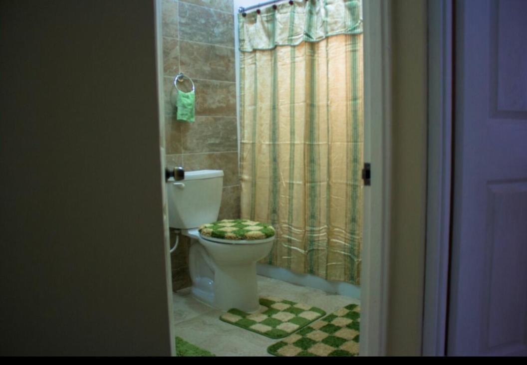 Merrivale Suite Kingston Eksteriør billede